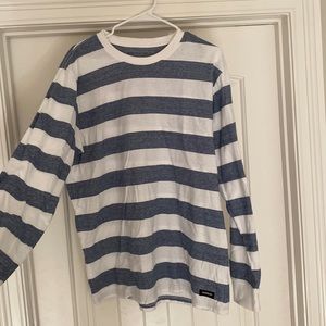 American Eagle Comfort Fit Long Sleeve Blue and White striped Shirt, never worn